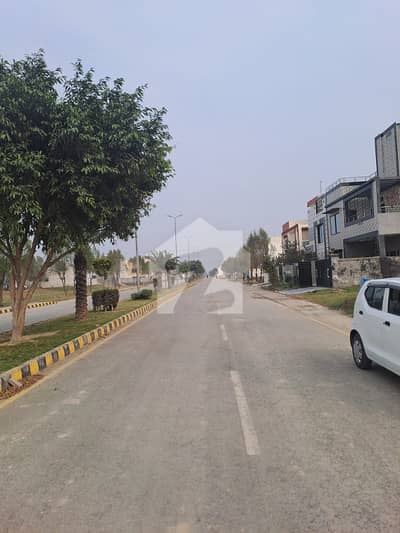 5 Marla Plot For Sale Tulip Block New Confirm Location 5 Marla Plot For Sale Tulip Block New Confirm Location