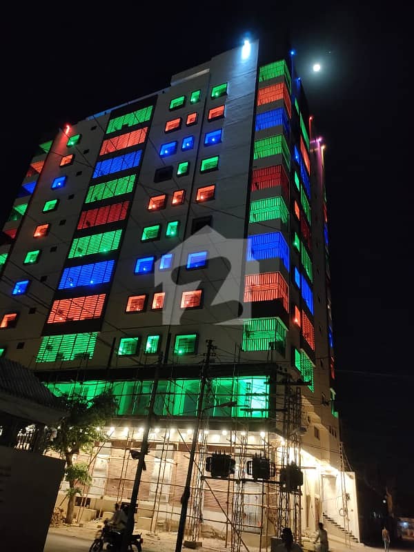 3-Bedroom Apartment in Latifabad — view 4
