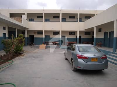 باغِ ملیر شاہ فیصل ٹاؤن,کراچی میں 2 کنال Studio عمارت 10.0 کروڑ میں برائے فروخت۔ باغِ ملیر شاہ فیصل ٹاؤن,کراچی میں 2 کنال Studio عمارت 10.0 کروڑ میں برائے فروخت۔