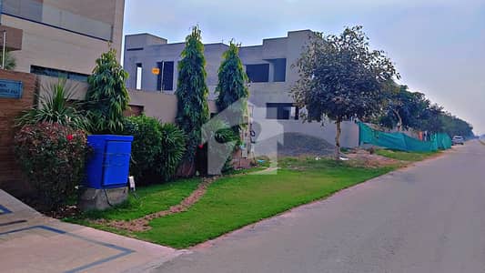 21.5 Marla Possession Corner Plot Near Raya Available For Sale Pls Contact For Any Requirement Fair Deal InshAllah 21.5 Marla Possession Corner Plot Near Raya Available For Sale Pls Contact For Any Requirement Fair Deal InshAllah