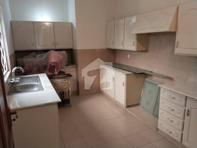 1 kanal upper portion available for rent near DHA community club in phase 4 FF block DHA Lahore
