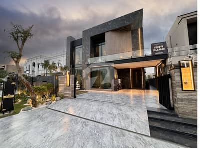 100 % Original Deal 1 Kanal Designed by Mansoor Nabi Lavish Most Beautiful Modern House Available For Sale 100 % Original Deal 1 Kanal Designed by Mansoor Nabi Lavish Most Beautiful Modern House Available For Sale
