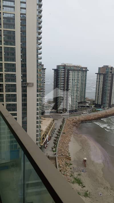 EXCLUSIVE CITY FACING APARTMENT FOR RENT The Views Emaar Karachi