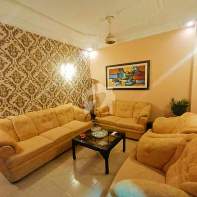 FLAT FOR SALE 3 BED DD SAMRINA CORNER BLOCK 14 GULISTAN E JAUHER
