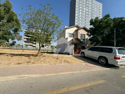 152 Sq Yd Iqbal Plot in Precinct-2 Best for Construction, Near the Main Gate Entrance of Bahria Town Karachi. Call Now!