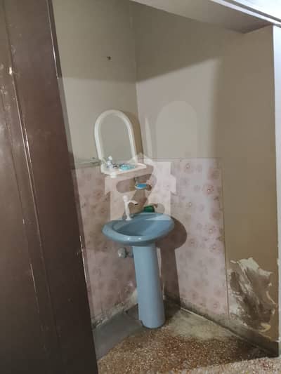 Flat For Sale at Gulshan Iqbal 13/B
