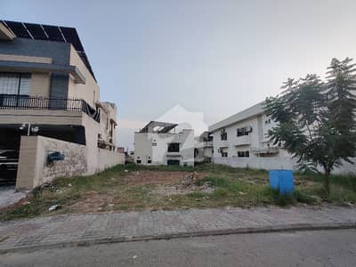 Kanal Prime Location Plot is Available For Sale