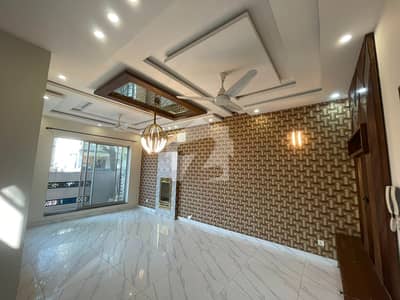 5 Marla Brand New Modern Design House For Rent In Dha 9 Town Lahore | For Discounted Price And Original Pictures Download The App "Signature Lands". 5 Marla Brand New Modern Design House For Rent In Dha 9 Town Lahore | For Discounted Price And Original Pictures Download The App "Signature Lands".
