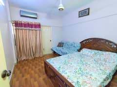 950 Sqft | 2 Bed DD Apartment For Sale | 5th Floor | Ramsha Avenue | Gulistan-E-Johar Block 13