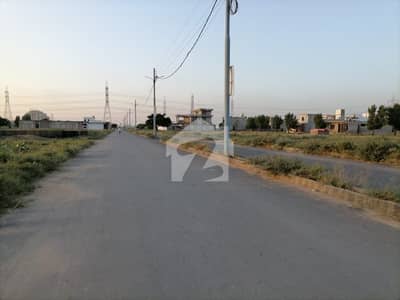 NEAR MASJID VIP LOCATION Plot In Saadi Garden Block 2 Long Belt All Dues Clear