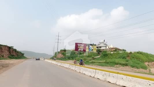 بحریہ انکلیو بحریہ ٹاؤن,اسلام آباد میں 1 کنال رہائشی پلاٹ 4.5 کروڑ میں برائے فروخت۔