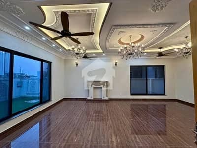 BANKERS AVENUE COOPERATIVE HOUSING SOCIETY BEDIAN ROAD 1 KANAL UPPER PORTION AVAILABLE NEAR DHA PHASE 6
