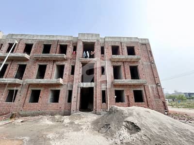 Paragon City - Executive Block Flat For sale Sized 947 Square Feet