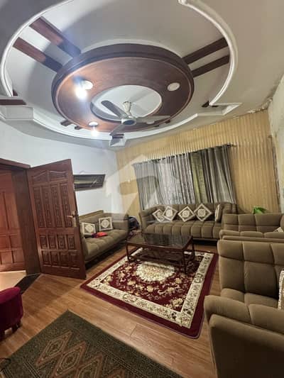 بحریہ ٹاؤن فیز 8 بحریہ ٹاؤن راولپنڈی,راولپنڈی میں 5 کمروں کا 7 مرلہ مکان 2.45 کروڑ میں برائے فروخت۔