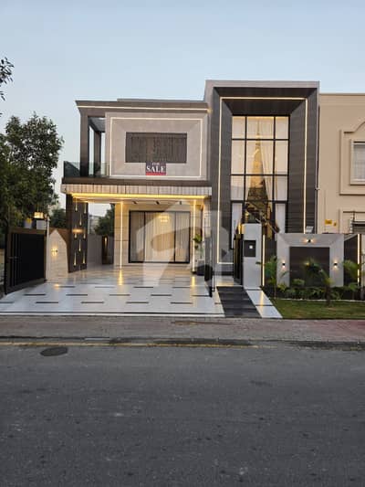 بحریہ ٹاؤن جوہر بلاک بحریہ ٹاؤن سیکٹر ای,بحریہ ٹاؤن,لاہور میں 5 کمروں کا 10 مرلہ مکان 3.95 کروڑ میں برائے فروخت۔ بحریہ ٹاؤن جوہر بلاک بحریہ ٹاؤن سیکٹر ای,بحریہ ٹاؤن,لاہور میں 5 کمروں کا 10 مرلہ مکان 3.95 کروڑ میں برائے فروخت۔