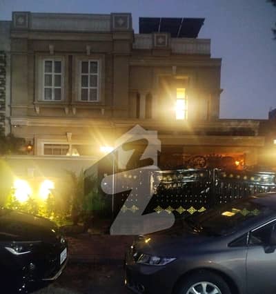 بحریہ ٹاؤن سیکٹرڈی بحریہ ٹاؤن,لاہور میں 5 کمروں کا 10 مرلہ مکان 3.7 کروڑ میں برائے فروخت۔ بحریہ ٹاؤن سیکٹرڈی بحریہ ٹاؤن,لاہور میں 5 کمروں کا 10 مرلہ مکان 3.7 کروڑ میں برائے فروخت۔