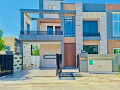 10 Marla Residential House For Sale In Tauheed Block, Nearby Commercial Market, School, Mosuqe and Health Care Canter 10 Marla Residential House For Sale In Tauheed Block, Nearby Commercial Market, School, Mosuqe and Health Care Canter