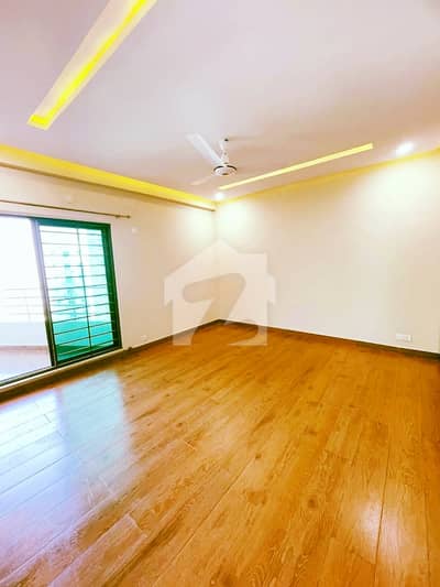 Brand New Apartment 4 Bed 2th Floor Open View Avlialab For Sale in Askari 10 Sector S.