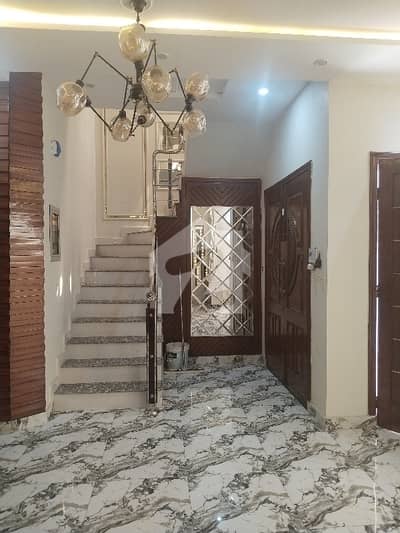5 Marla Luxury Braind New House In Bahria Twon Lahore.