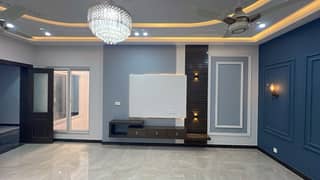 KANAL HOSUE FOR RENT NEW HOUSE BRAND NEW DOUBLE UNIT