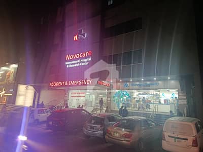 ڈی گراؤنڈ فیصل آباد میں 4 کمروں کا 7 مرلہ عمارت 22.0 کروڑ میں برائے فروخت۔