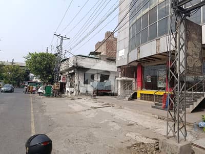 10 Marla Ground Floor Of Corner Plaza Near Akbari Store Lake Road Jain Mander Old Anarkali