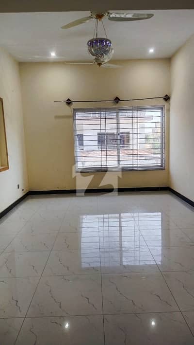 8 Marla Upper Portion Available For Rent In River Garden 8 Marla Upper Portion Available For Rent In River Garden