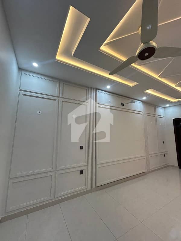 Mumtaz City 5 Marla Porton For Rent Available Mumtaz City 5 Marla Porton For Rent Available