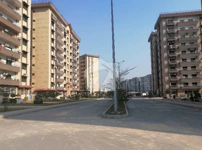 10 Marla Spacious Flat Available In Askari 11 - Sector B For sale
