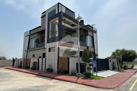 5.66 Marla Corner House Available For Sale Original Picture Original Price