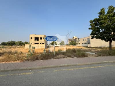 272 Sq Yd Boulevard Category Plot For Sale Precinct-8, Bahria Town Karachi Near Bahria Heights | Prime Location | Ideal for Residence or Investment | Just 5 Mins Drive from Entrance | Near Park, Mosque & Midway Commercial.