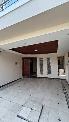 7 Marla Slightly Used Double Unit House for Sale | Gas Available | Investor Price