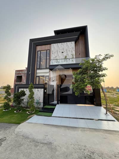 5 Marla Ultra Modern Brand New House For Sale in Dha 9 town 5 Marla Ultra Modern Brand New House For Sale in Dha 9 town