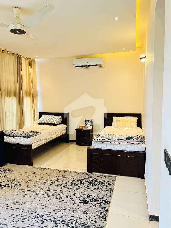 10 Marla Fully Furnished Luxury House for Rent 10 Marla Fully Furnished Luxury House for Rent