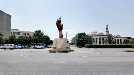 Residential Plot For sale In Rs. 12500000
