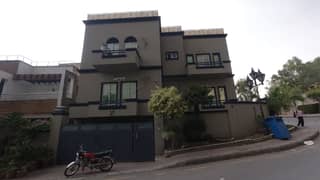 Main Boulevard House Opposite To Safari Club Available For Sale Bahria Town Safari Villa 1