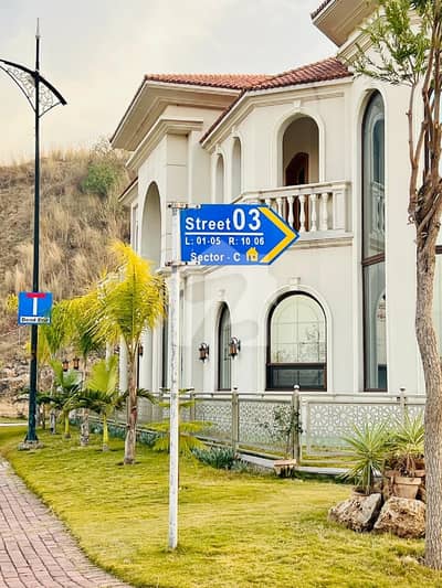1 Kanal Corner Plot For Sale