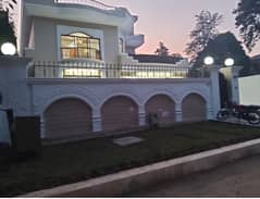 ایف ۔ 6 اسلام آباد میں 5 کمروں کا 1 کنال مکان 38.5 کروڑ میں برائے فروخت۔