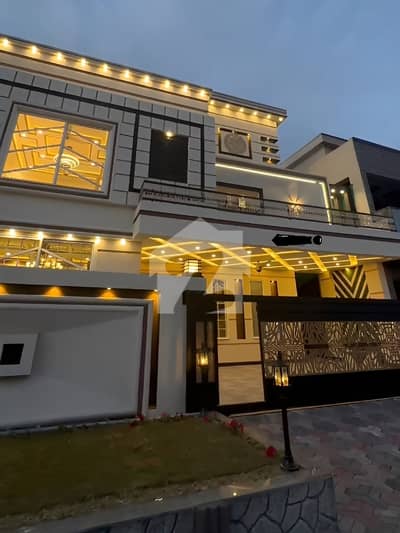 Media Town Brand New Luxury House for Sale | 6 Master Bedrooms | Indoor Water Fountain, Rooftop BBQ & Lawn