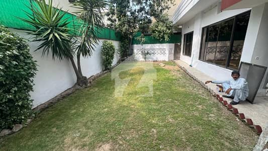 House Available For Rent On Prime Location in F-8 House Available For Rent On Prime Location in F-8