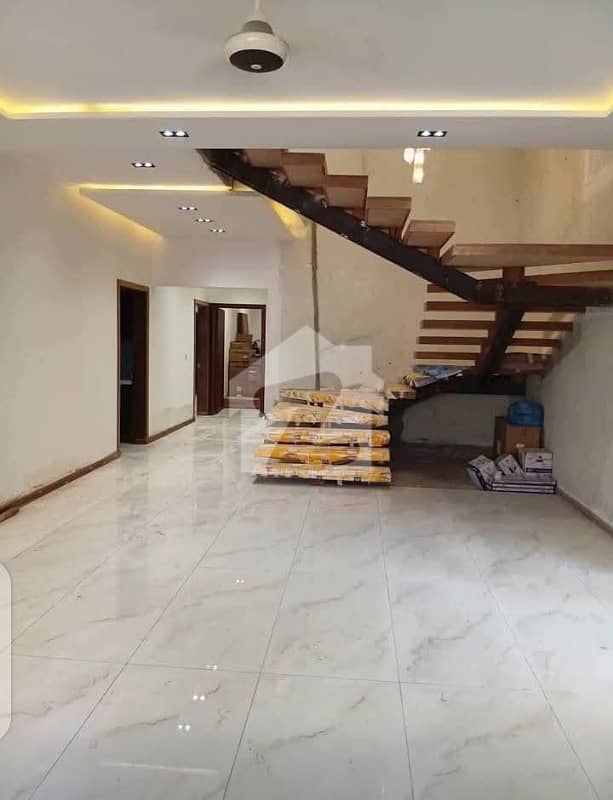 Newly Renovated 500 yards Ready For Possession Newly Renovated 500 yards Ready For Possession