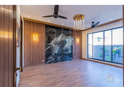One Kanal Like Brand New Upper Portion For Rent