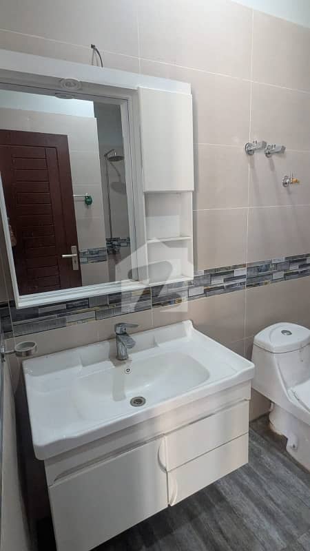 2 Bed Room Flat 2 Bed Room Flat