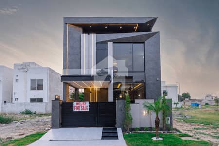 5 Marla Modern House For Sale In Bankers Avenue Cooperative Housing Society 3 Bedrooms | Prime Location 5 Marla Modern House For Sale In Bankers Avenue Cooperative Housing Society 3 Bedrooms | Prime Location