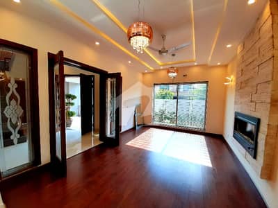 10 Marla Upper Portion Available For Rent In Formanites Housing Scheme