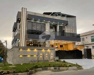 A Corner House Of 14 Marla In MPCHS - Block B