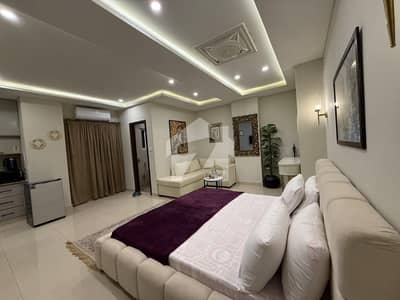 1 BEDROOM LUXURIOUS APARTMENT FOR SALE IN BAHRIA PHASE 7 AT PRIME LOCATION