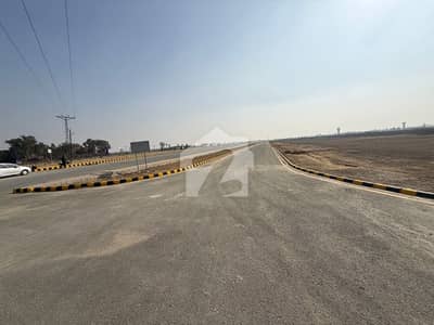 F Block 150 Feet Pine Avenue Road 5MARLA Plot Available For Sale Near Round About 200 Feet Chenab Road Near Etihad Town Phase3 And Phase 4 Hot Location Futur Commercial