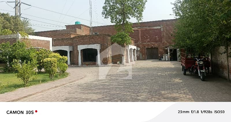 ملتان روڈ لاہور میں 8 کنال Studio فیکٹری 12.5 لاکھ میں کرایہ پر دستیاب ہے۔ ملتان روڈ لاہور میں 8 کنال Studio فیکٹری 12.5 لاکھ میں کرایہ پر دستیاب ہے۔