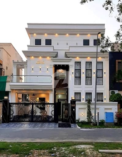 سٹی ہاؤسنگ سوسائٹی گوجرانوالہ میں 5 کمروں کا 10 مرلہ مکان 5.0 کروڑ میں برائے فروخت۔ سٹی ہاؤسنگ سوسائٹی گوجرانوالہ میں 5 کمروں کا 10 مرلہ مکان 5.0 کروڑ میں برائے فروخت۔